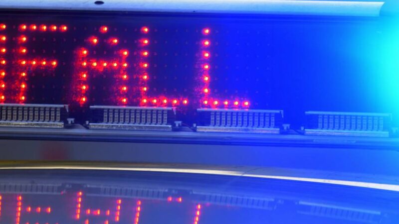 Bundesstraße 229 in Radevormwald: Autofahrerin gerät in den Gegenverkehr