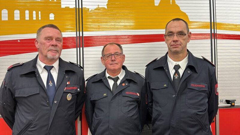 Jubiläen in Feuerwehr-Einheit Birten: Zusammen seit 125 Jahren im Dienst für andere Menschen