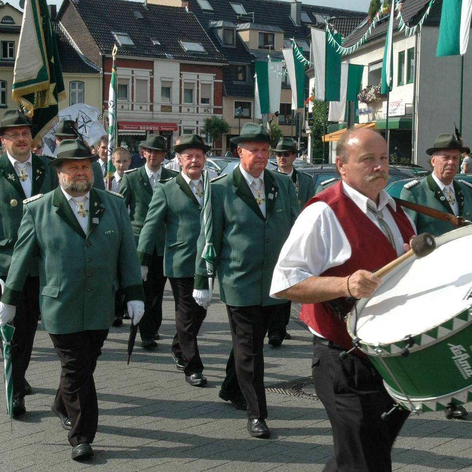 Langenfeld: 50 Jahre Schützenhalle – Richrath feiert mit Herz und Tradition