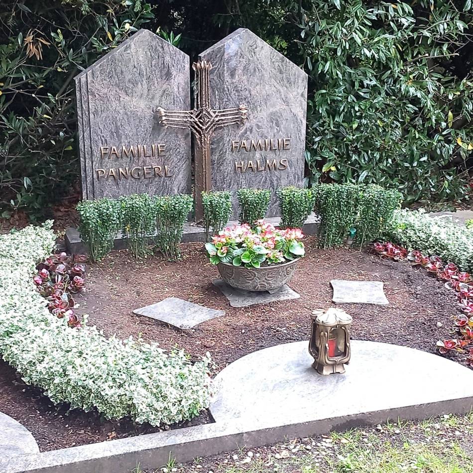 Metalldiebe unterwegs: Stadt Neuss warnt vor Grabräubern auf dem Hauptfriedhof