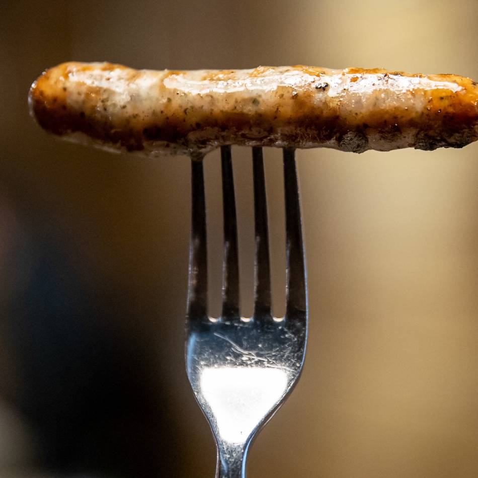 Aktion zur Wahl der „Gotteshütte“ in Hückeswagen: Erstwähler „grillen“ die Bürgermeisterkandidaten