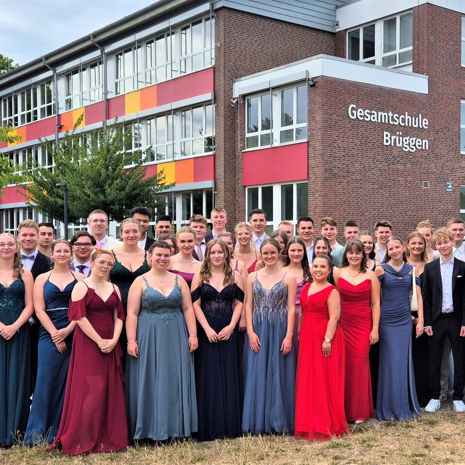 Abi 2025: Das sind die Abiturienten der Gesamtschule Brüggen