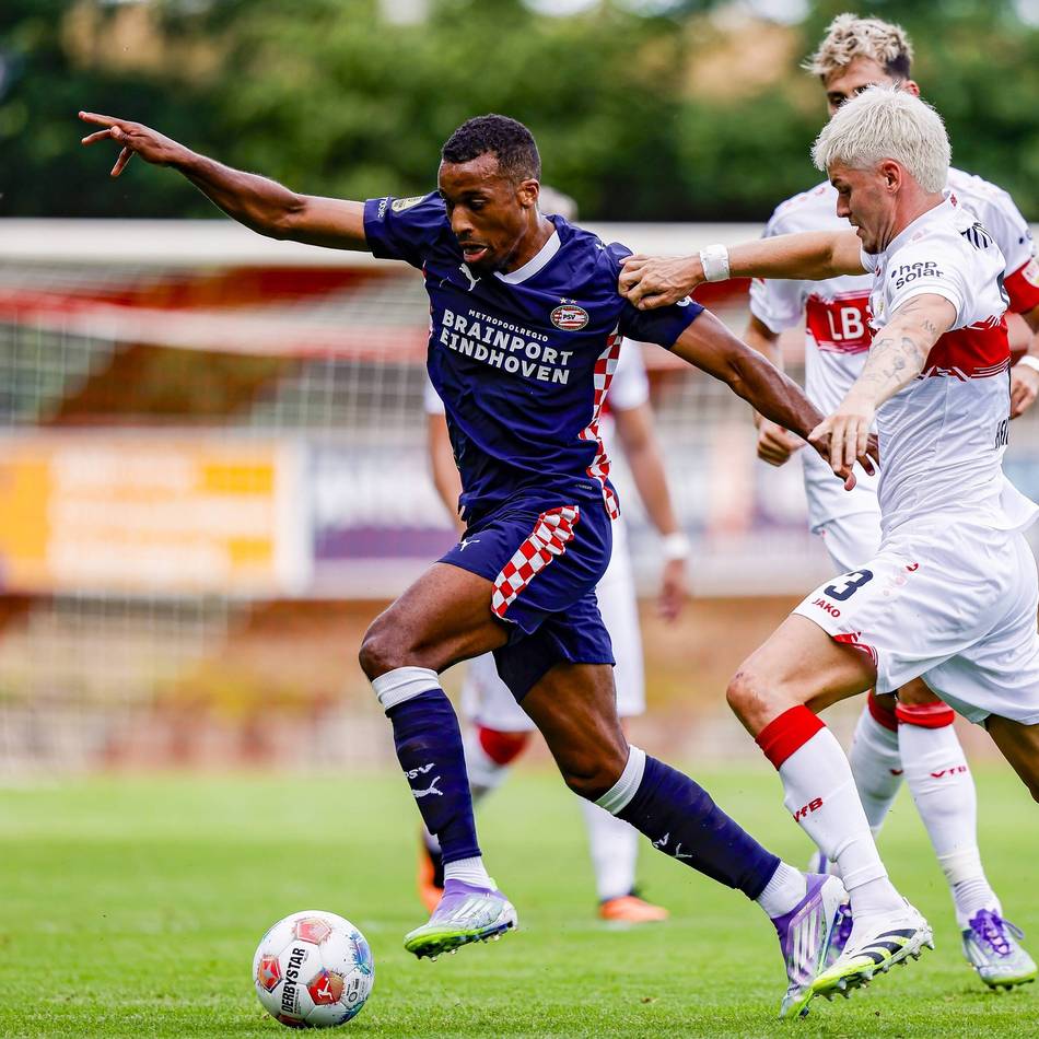 Geheimtest gegen Stuttgart: Alassane Plea trifft bei Debüt für die PSV Eindhoven