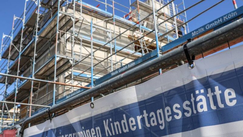 Kita in Dormagen: Warum sich die neue Kita in Stürzelberg um ein weiteres Jahr verspätet