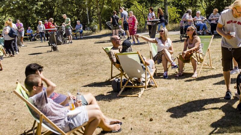 Werstener Bier-Deckel und Klassik am See : Wersten startet in den Heimatsommer