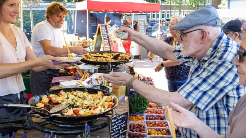 Familientreffpunkt Franziskanerplatz: Spaß und Genuss beim Abendmarkt in Erkelenz