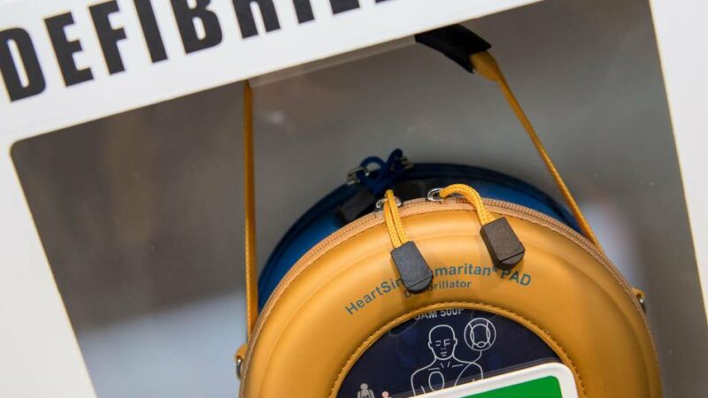 Finanzkrise in Leverkusen: Stadt hat kein Geld für „Defis“ an Schulen