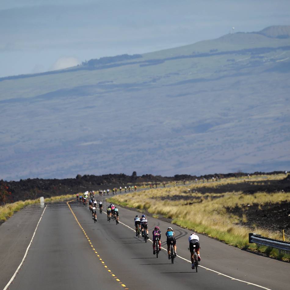 Qualifikation in Spanien: Meerbuscherin kämpft sich zum Hawaii-Ironman