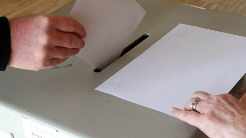 Kommunalwahl 2025 in Leverkusen: Stadt sucht noch 400 Wahlhelfer für September