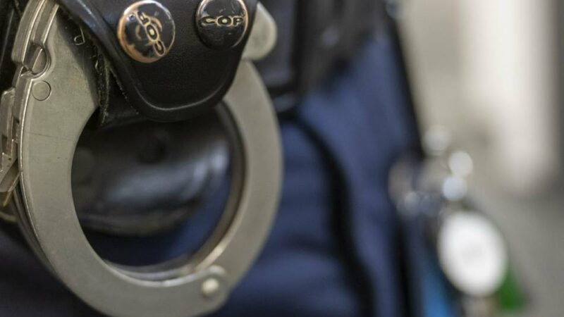 Geldkassette gestohlen: Unbekannte knacken Zigarettenautomaten in Kleve