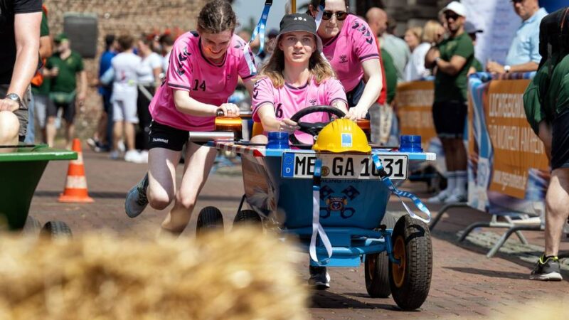 Am Wochenende: Altstadtfest und Badewannenrennen finden in Monheim erstmals gemeinsam statt
