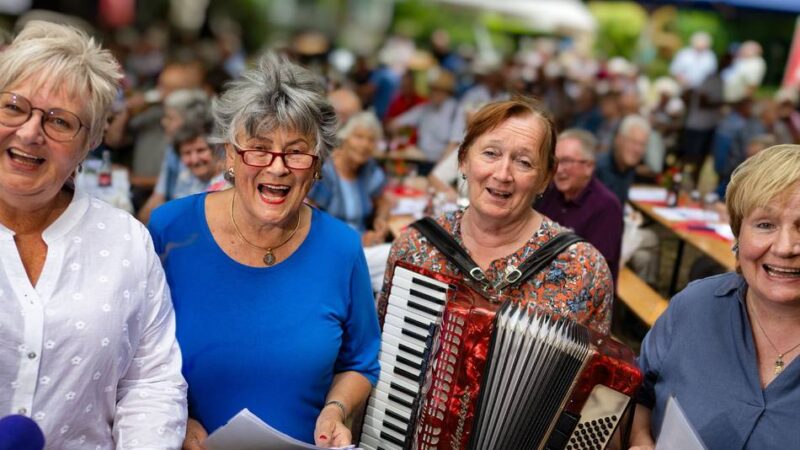 Mundartabend in Monheim: Dönekes aus der guten alten Zeit