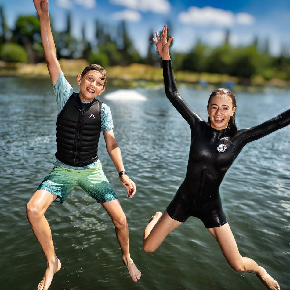 Hochsommerliche Temperaturen: So kühlten sich Alt und Jung in Langenfeld und Monheim ab
