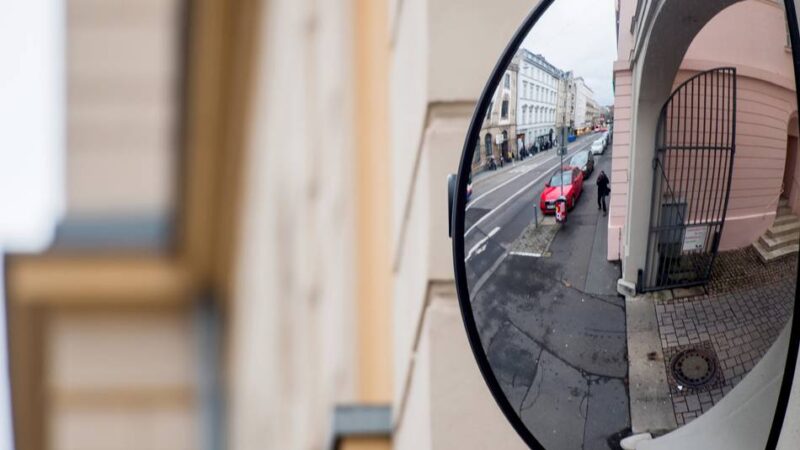 Nach Beschwerden von Anwohnern in Gustorf: FDP fordert Verkehrsspiegel für gefährliche Kreuzung