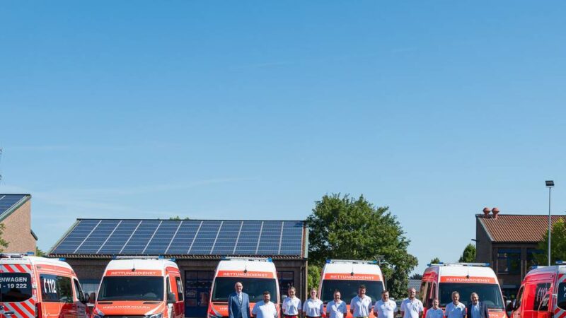 1,9 Millionen Euro investiert: Acht neue Krankenwagen für den Rettungsdienst im Kreis Kleve