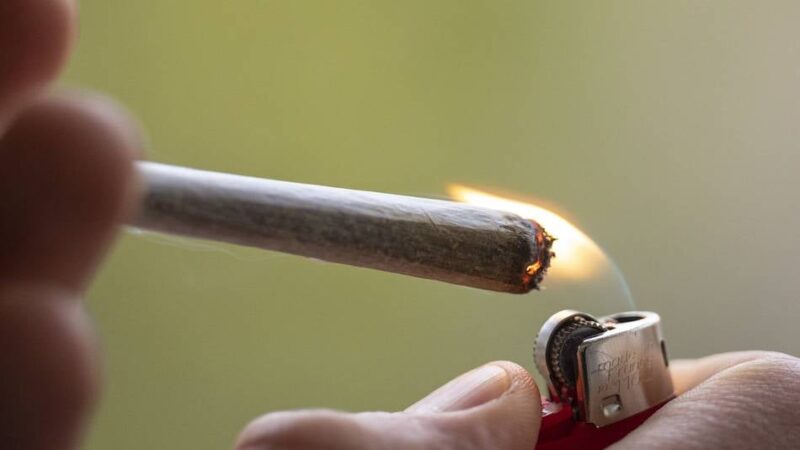 Zwei kuriose Polizeieinsätze in Viersen: Unversichert, bekifft und ohne Führerschein