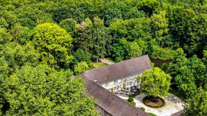 Wasserburg in Langenfeld: BUND will Moorwald um Haus Graven retten
