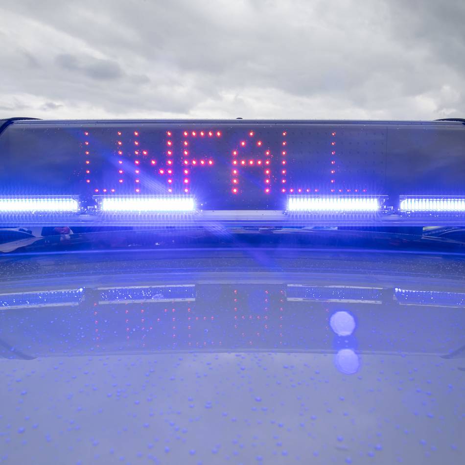 Unfall in Moers: Radfahrer fährt Vierjährige an und flüchtet
