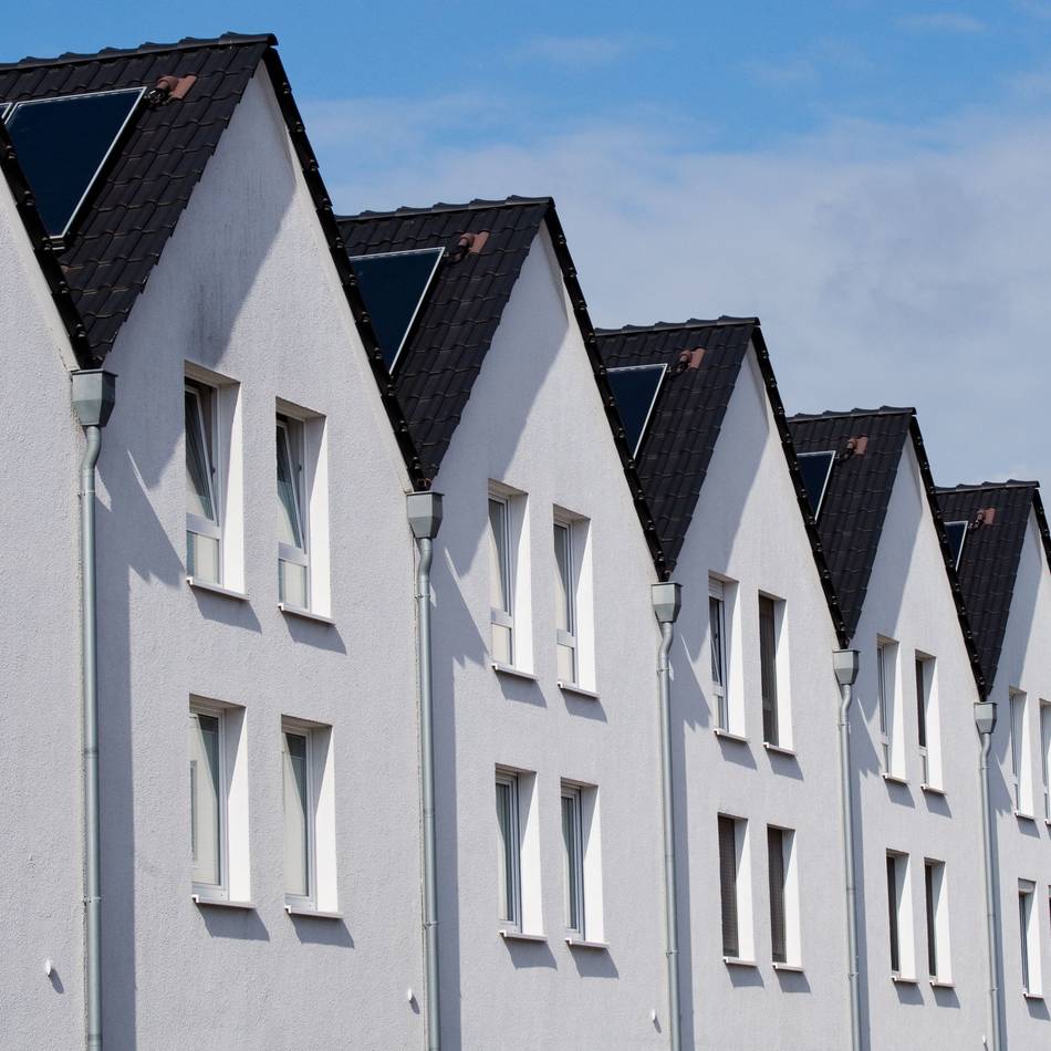 LBS wertet Preisdatenbank aus: Preise für gebrauchte Immobilien sind stabil