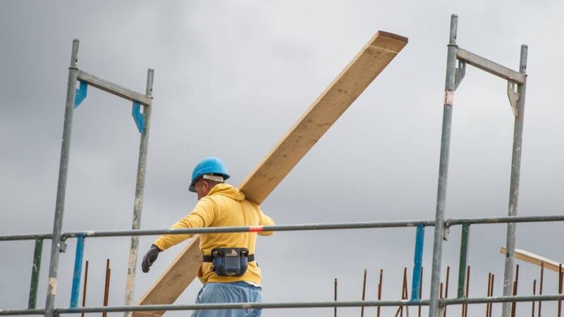 Antrag im Leverkusener Rat: Neue Gesellschaft soll Schulbau beschleunigen