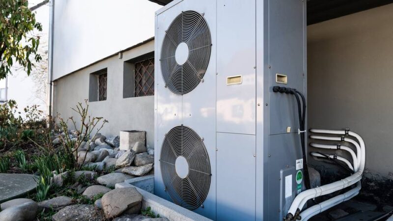 Tipps von der Verbraucherzentrale: Neuer Ratgeber informiert über Wärmepumpen