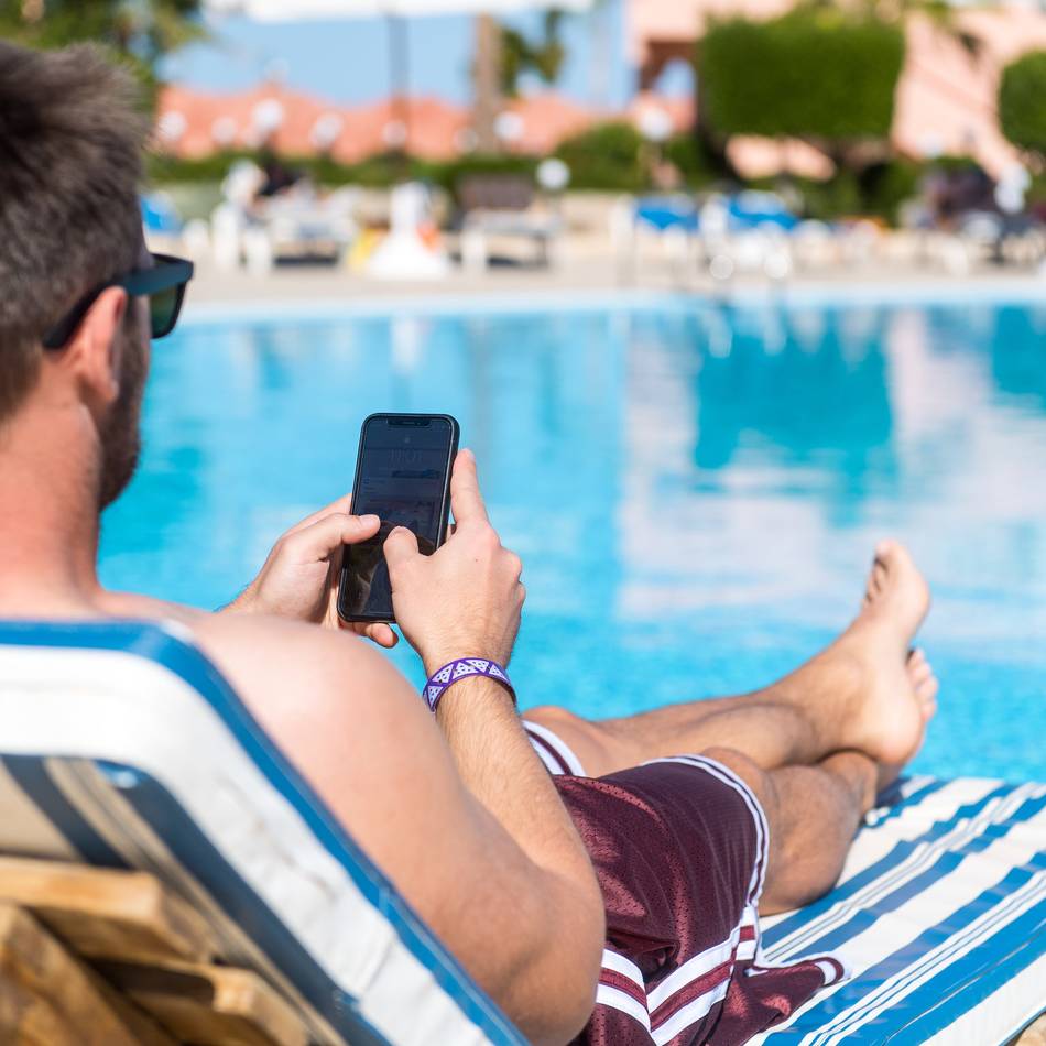 Polizei im Oberbergischen Kreis: Infostand auf Etapler Platz mit Tipps für den Urlaub