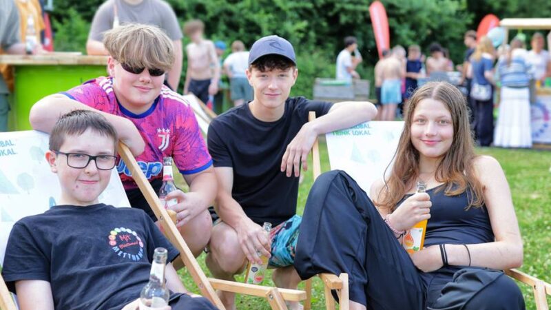 Beachparty in Mettmann: Elternfreien Zone im Naturfreibad