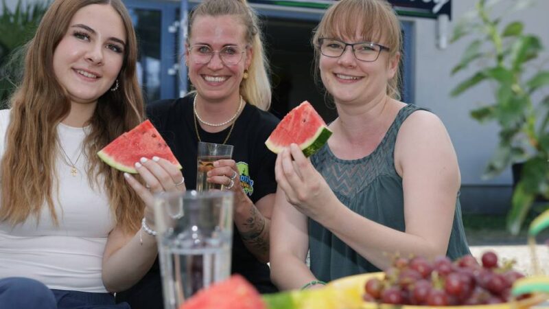 Freizeiteinrichtungen in Hilden: Gäste feiern Eröffnung des Jugendtreff Weidenweg