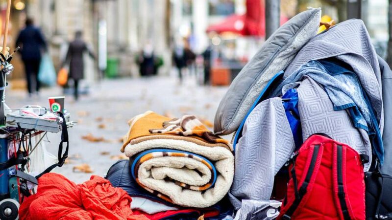 Wohnhilfen Oberberg und Kreisgesundheitsamt: Auch für Obdachlose ist Hitze ein großes Problem