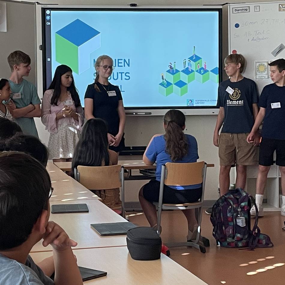 Digitale Hilfe: Medienscouts gestalten WhatsApp-Workshop