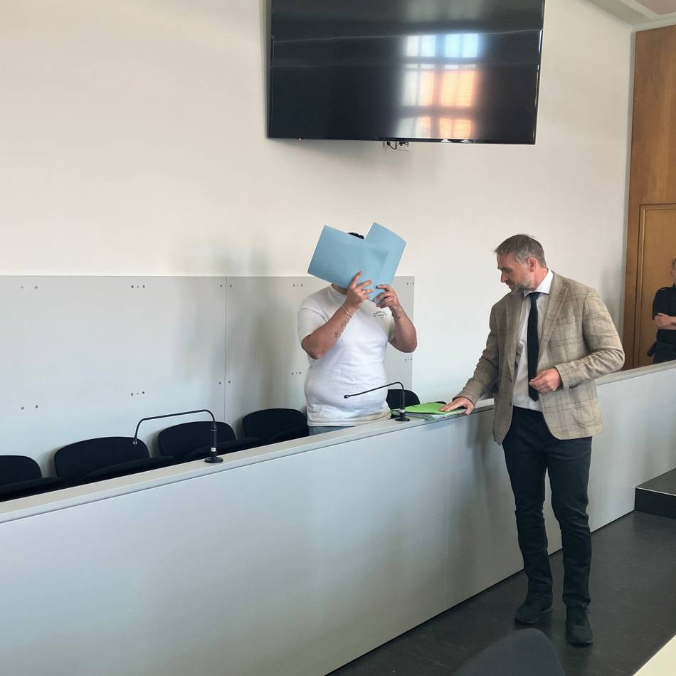 Verhandlung in Mönchengladbach: Wie es zum Millionenbetrug mit Corona-Tests kommen konnte