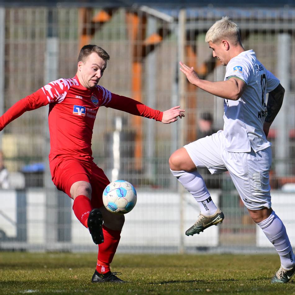3:2 beim SV Scherpenberg: 1. FC Kleve rehabilitiert sich für den schwachen Auftritt gegen den Uedemer SV