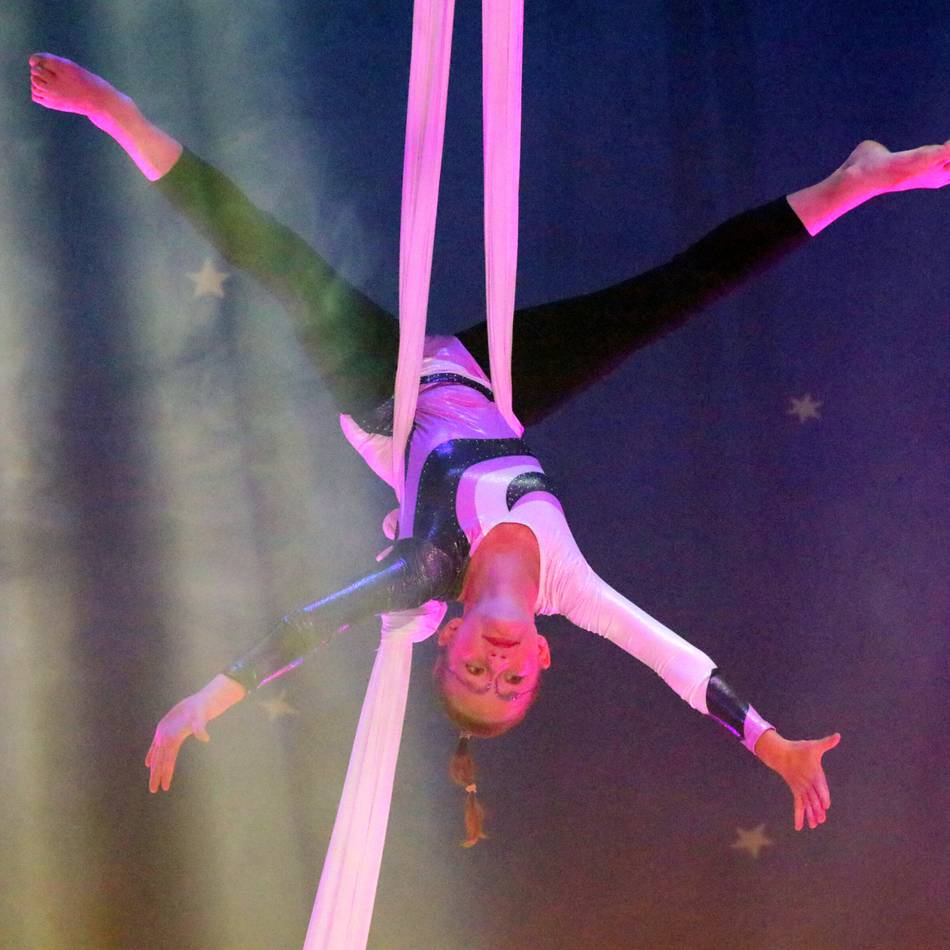 Ferienzirkus in Rheinberg: Eine Eins mit Sternchen für diese Show