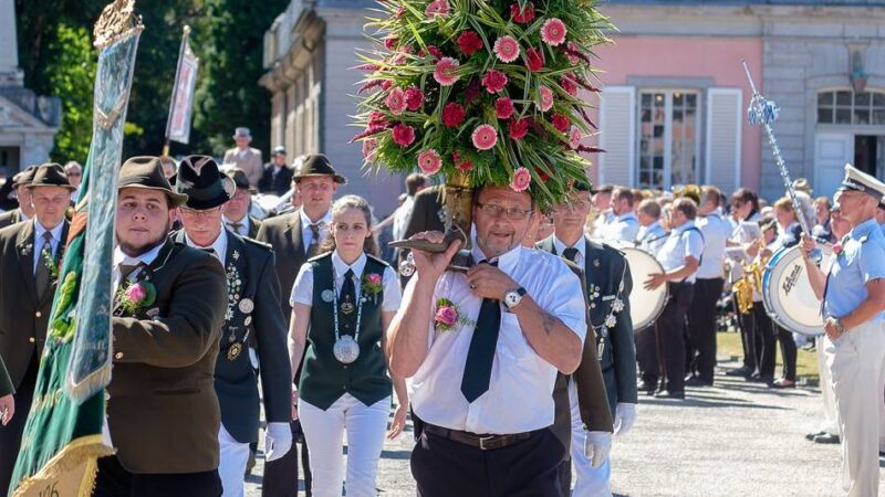 Schützenfeste in Düsseldorf: Benrather Schützen laden zum Frühschoppen