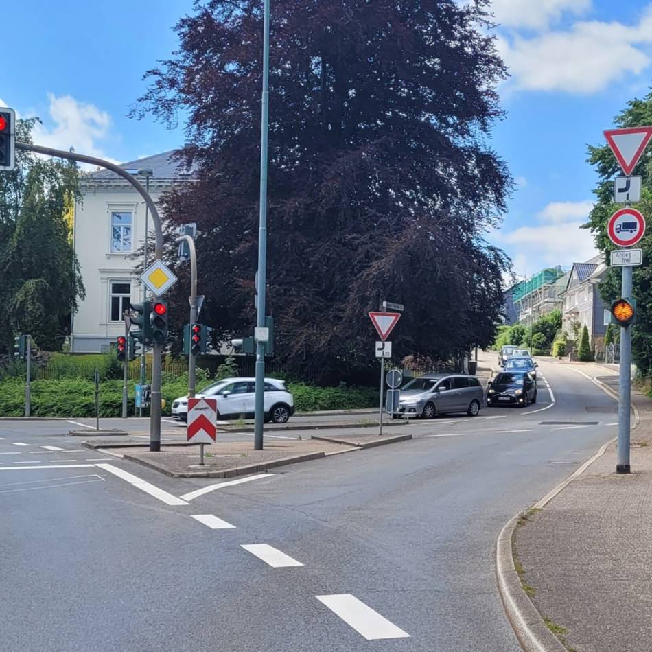 Baustelle in Hückeswagen: Die Straße nach Wiehagen ist wieder befahrbar