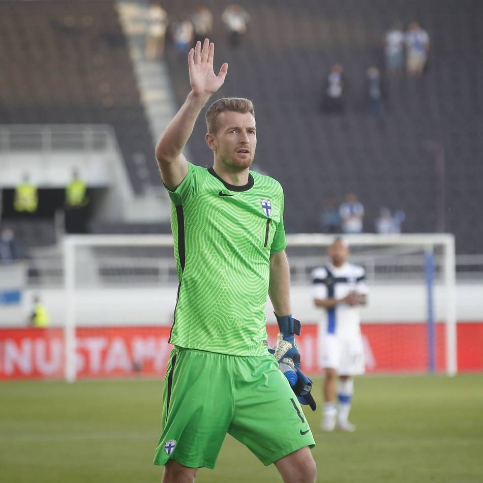 Offenbar Einigung erzielt: AS Monaco lockt Bayers Kapitän Lukas Hradecky