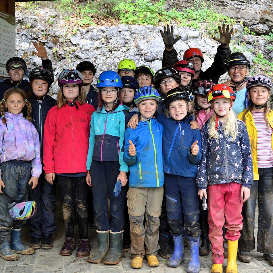 Ferienspaß in Radevormwald: Wenn Kids zu Höhlenforschern werden…
