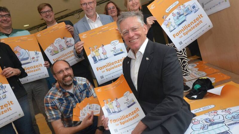 Neue Kampagne des Rhein-Kreises: Familienzeit soll wieder Spielezeit werden