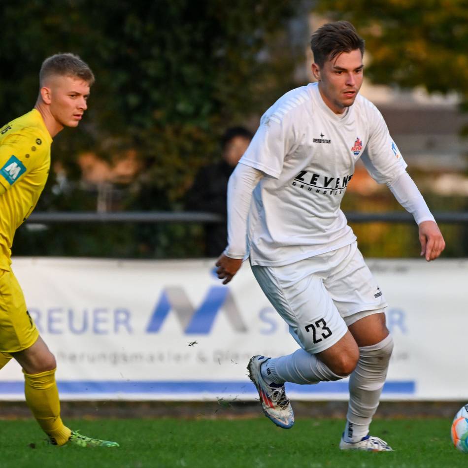 2:0 bei TuRU Düsseldorf: Der 1. FC Kleve muss auf einen Neuzugang mehrere Wochen verzichten