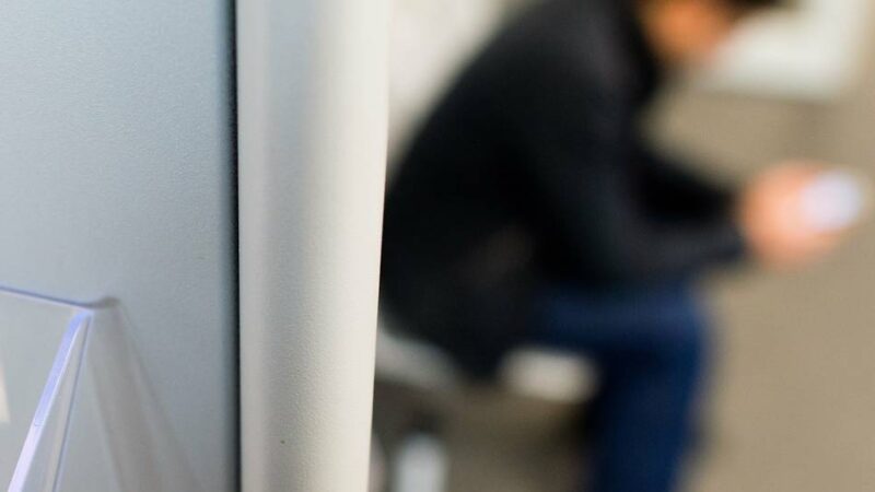Arbeitsagentur veröffentlicht neue Krisenzahlen: Arbeitslosigkeit liegt deutlich über Vorjahreswert