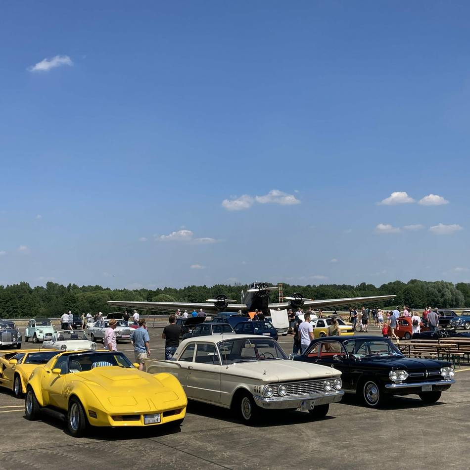 Am Mönchengladbacher Flughafen: Veranstalter sagen „Oldtimer Fly & Drive In“ im Juli ab