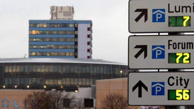 Ärger um Parktickets für Mitarbeiter der Stadt Leverkusen: Ämterkarten sind nicht persönlich zugeordnet
