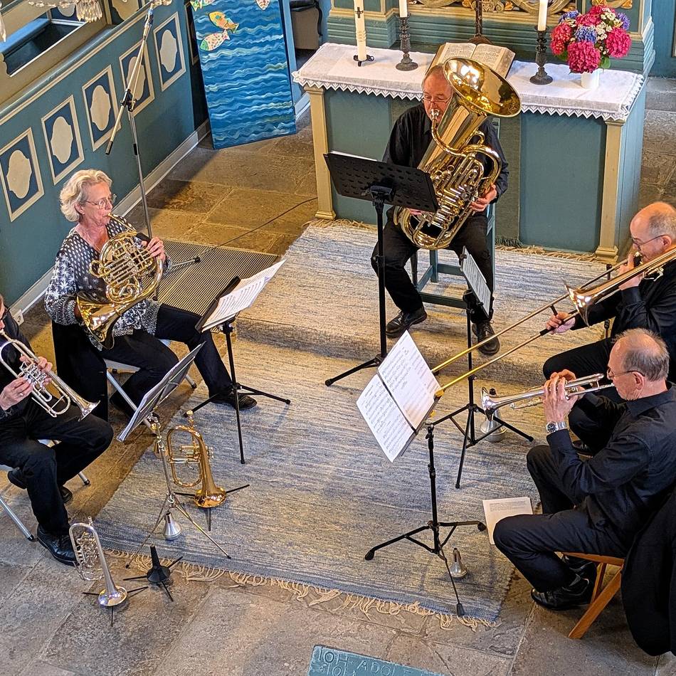 Bläser- und Orgelkonzert in der Dorfkirche Remlingrade: Fröhlich, rhythmisch und immer feierlich