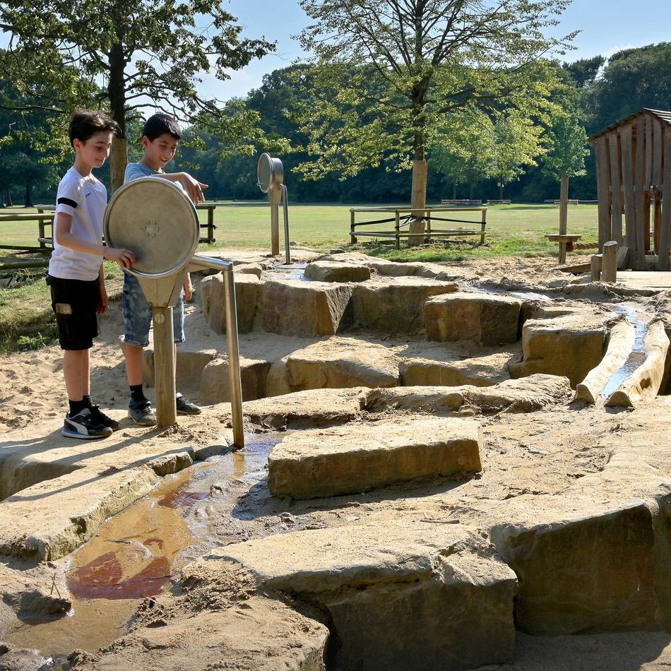 Wasserspielplätze in Krefeld: Auf die Spielplätze, fertig, Wasser marsch!