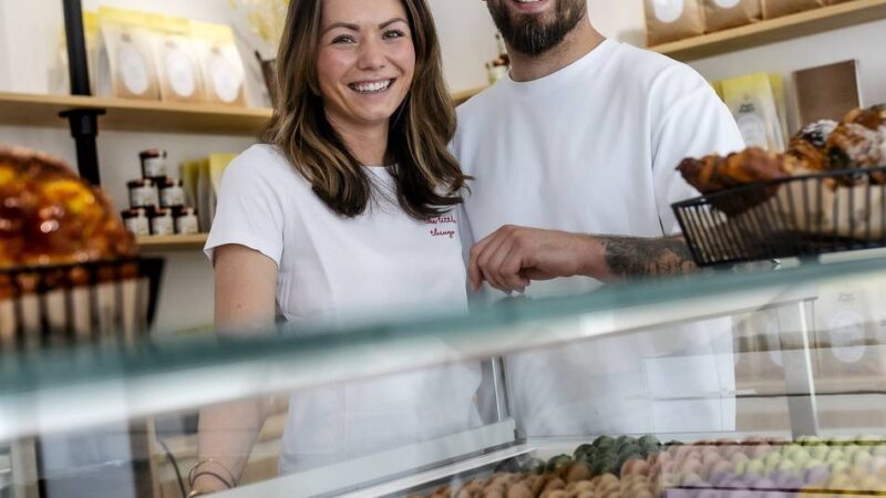 Neue Filiale in Düsseldorf-Unterbilk: Kaffee-Food-Pairing bei Pure Pastry – wo der Kaffee nach weißem Pfirsich schmeckt