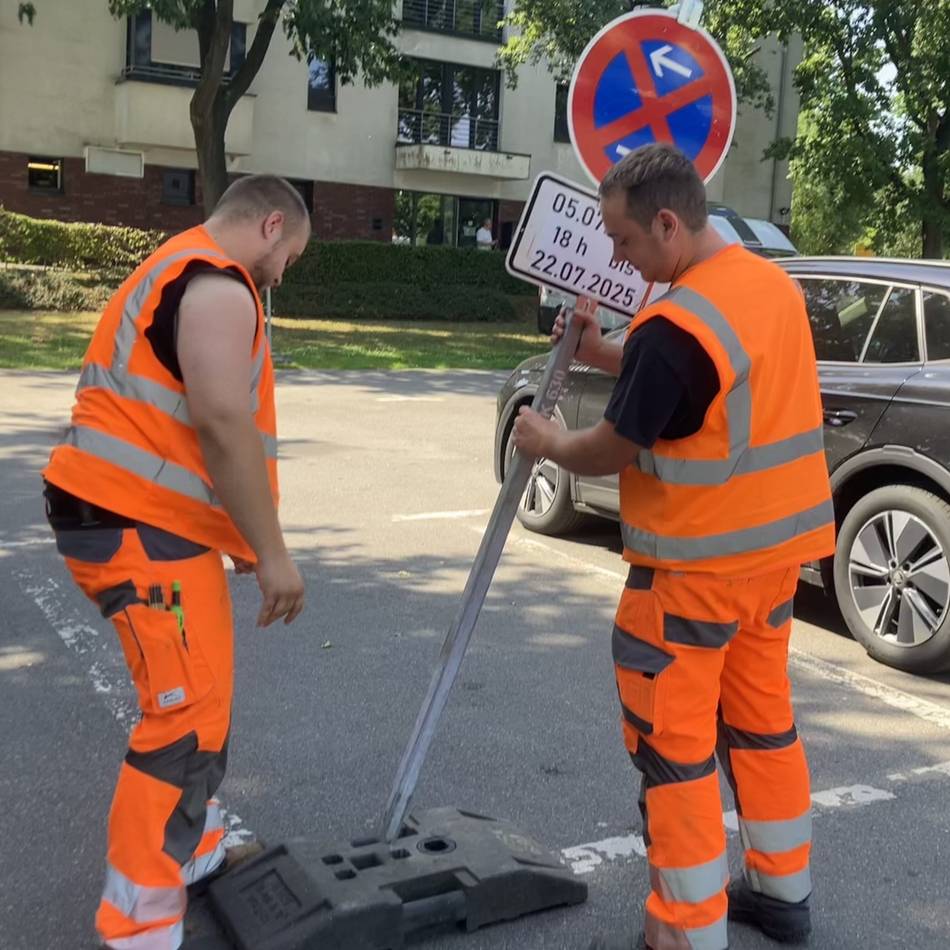 Schweißtreibende Berufe: „55 Grad – es ist unerträglich“ – Arbeiter stöhnen unter der Hitze im Kleverland