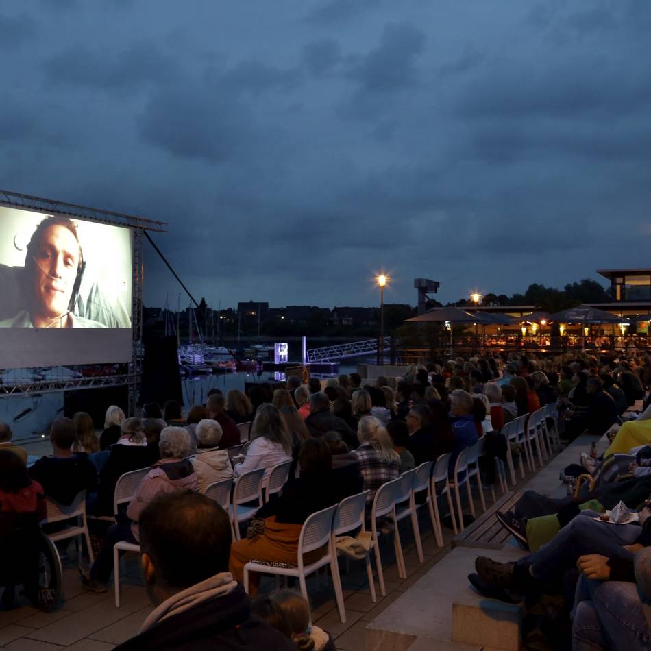 Gezeigt wird „Dirty Dancing“: Hafen Xanten wird zum Open-Air-Kino