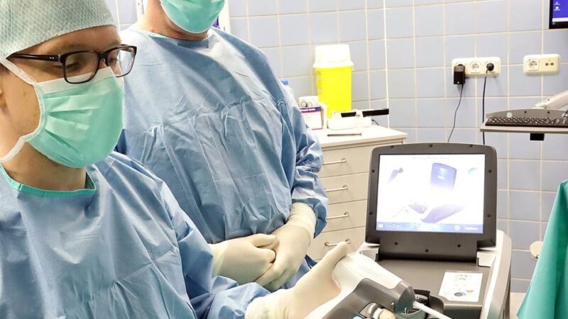 Neuartiges Verfahren am AKH Viersen: Mit Wasserdampf die Prostata schonend schrumpfen