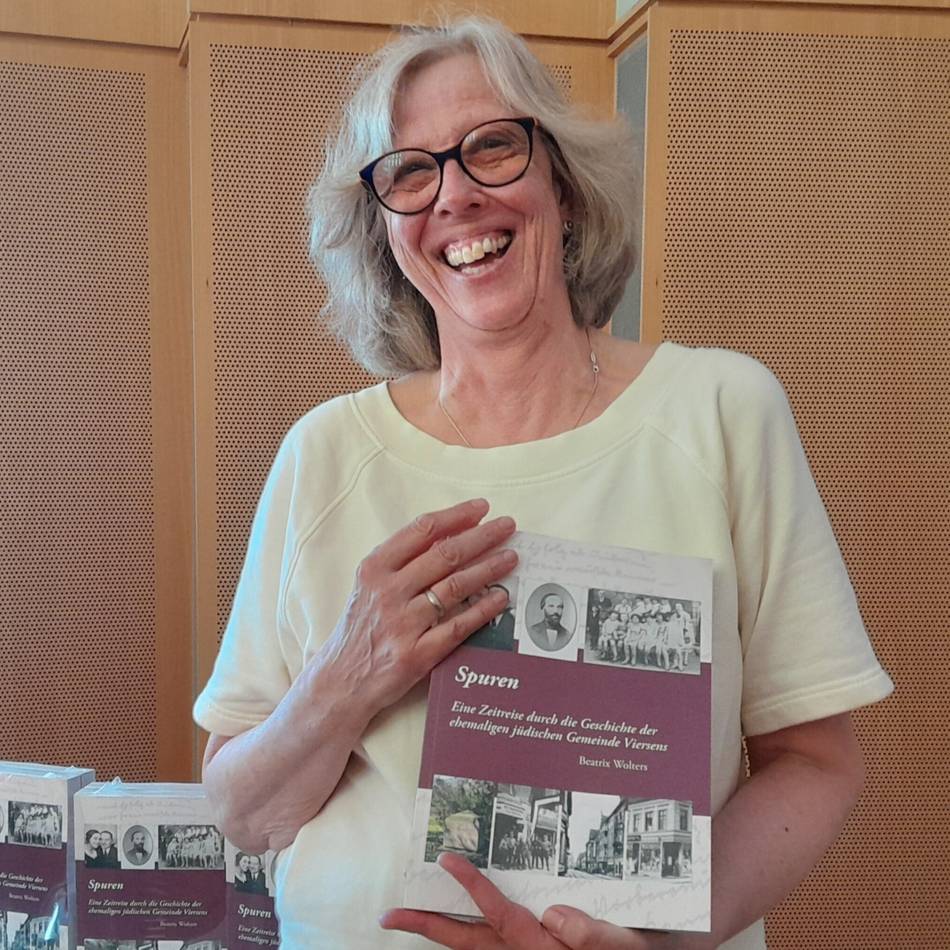 Neues Buch von Beatrix Wolters: Eine Zeitreise ins jüdische Leben in Viersen