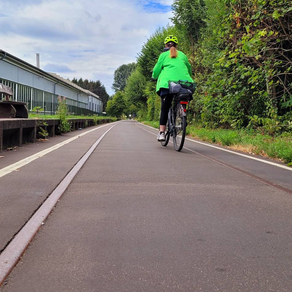 Infostand in Hückeswagen: „Gemeinsam auf der Trasse! Aber sicher“